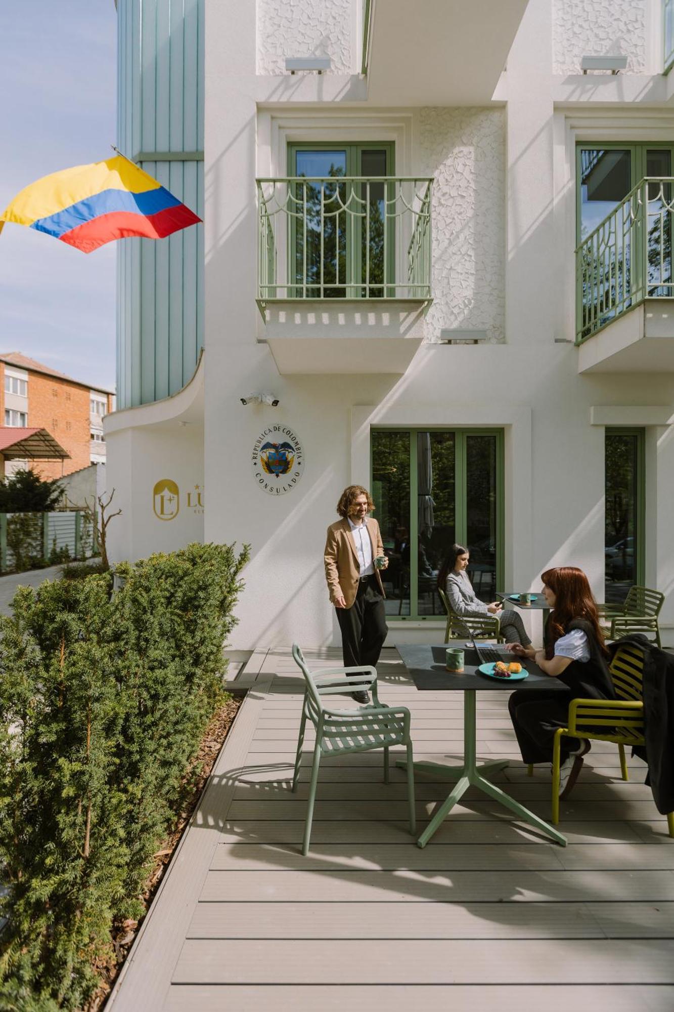 Luna Residence Villa Timişoara Extérieur photo